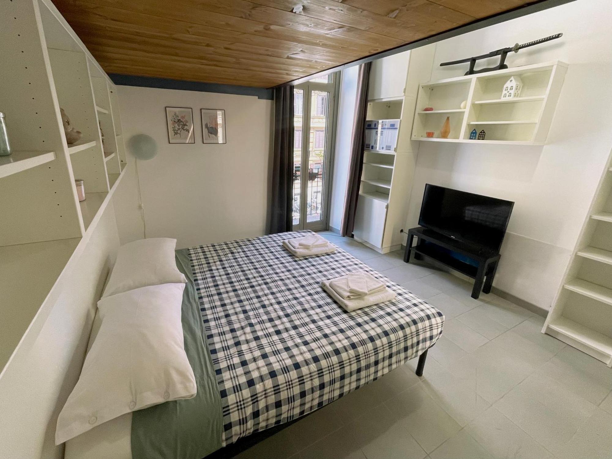 Blueberry House Rome